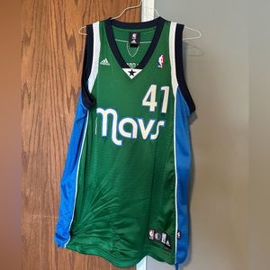 Vintage adidas Dirk Nowitzki Dallas Mavericks Jersey - XL